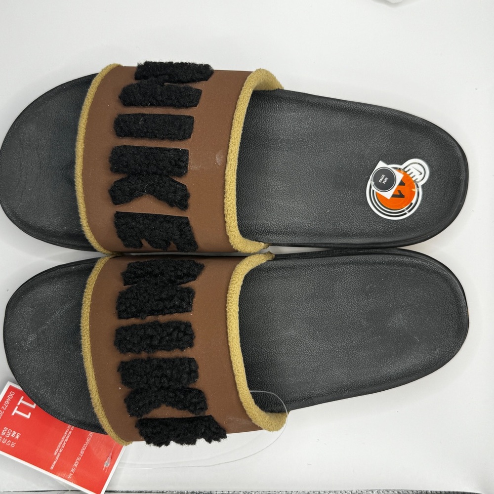 Nike Plush Slide Sandals – Black/Tan/Beige | Soft Towel Logo Comfort